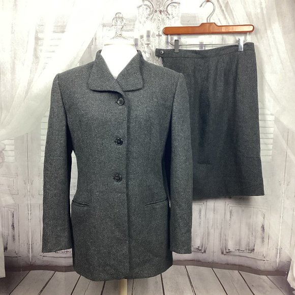 Vintage Armani Gray Balzer Skirt Suit 8/10 - Picture 1 of 10